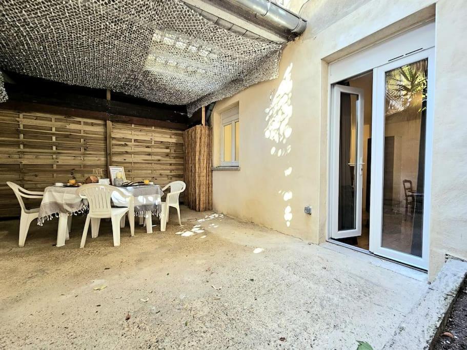 La Patio - Coeur De Ville - Clim Nimes Exterior photo